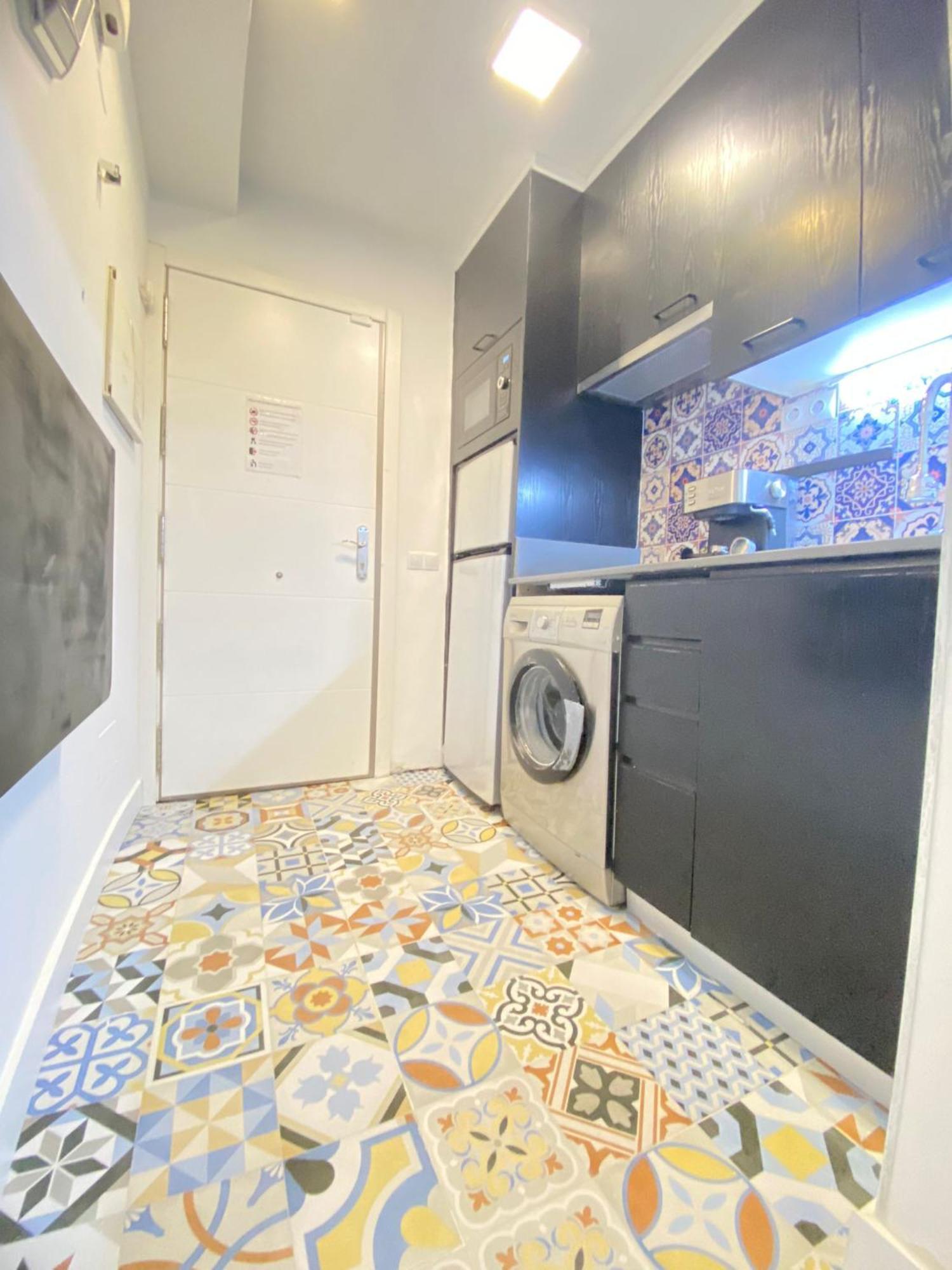 Apartamento Delux マドリード エクステリア 写真